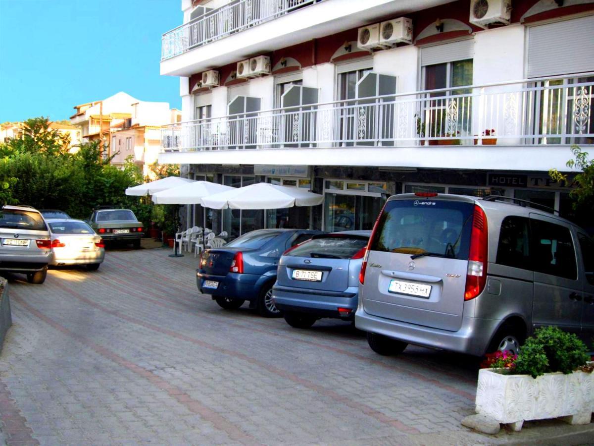 Hotel Triada Ліменарія Екстер'єр фото